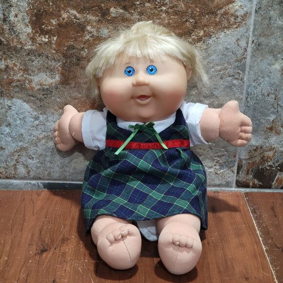 Cabbage Patch Kids Doll Play Along 2004 Green Blue Plaid Dress Blue Eyes - Picture 3 of 13